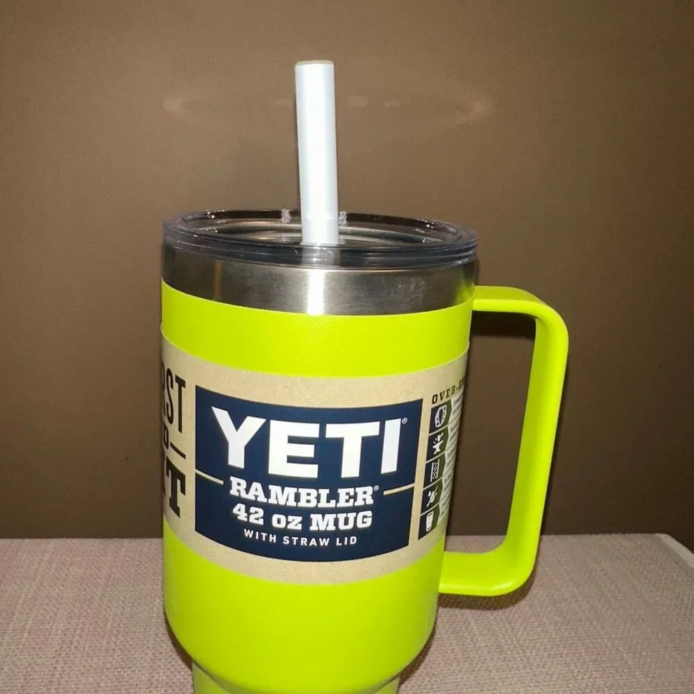 Yeti Rambler Mug 42oz Chartreuse NWT Discontinued HTF Straw Lid Authentic